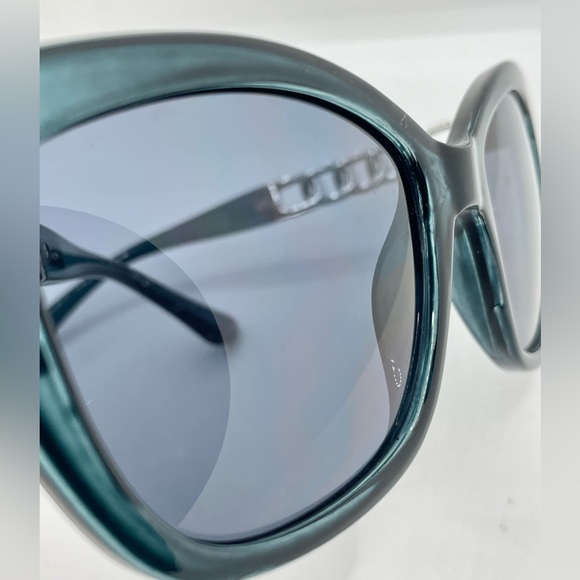 Women’s Grey Blue Translucent Cat Eye Sunglasses - Picture 7 of 9